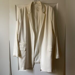 Chico’s White Open-Front Tunic Blazer
